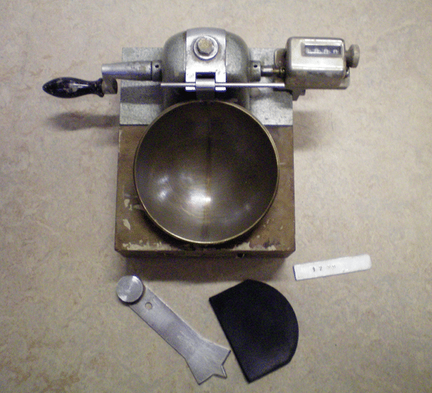 The Atterberg limits: History, evolution and&nbsp;perspectives